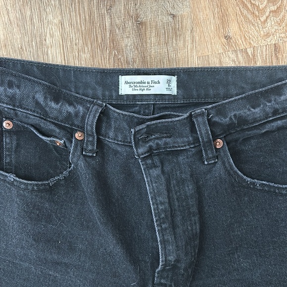 Abercrombie & Fitch The 90s Relaxed Jean ultra high rise - Picture 2 of 2